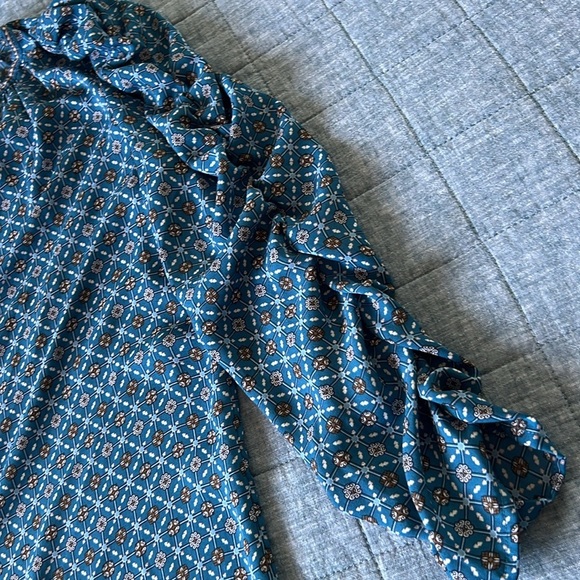 Boho Medallion Patterned Ruffled Sleeve Blouse in Teal | M - Picture 5 of 7